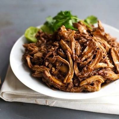 Honey Glazed Crockpot Chicken Adobo - simple pantry ingredients, hardly any hands-on time, 200 calories. | https://trim-fat.fit